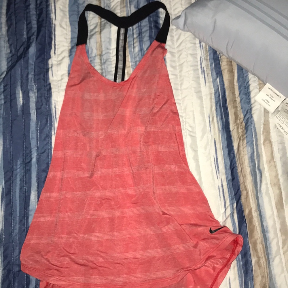 Dry fit Nike loose fit tank top